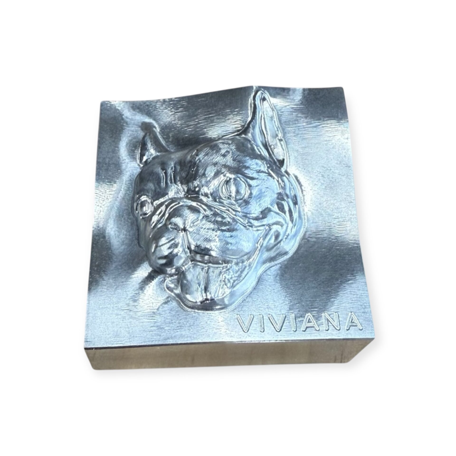 金属アートの浮き彫り細工入門:切削加工の技法を詳しく解説